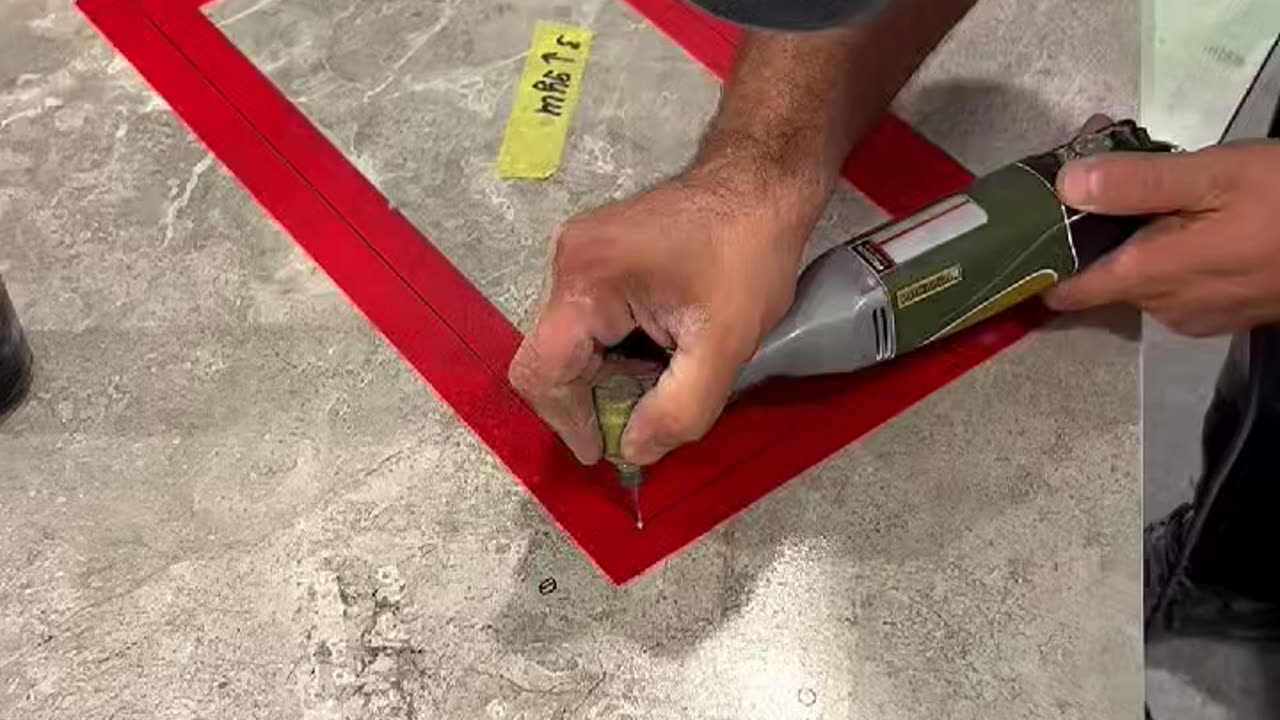How to cut and place tiles on the floor