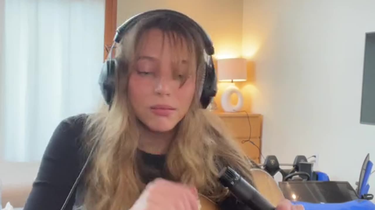 ORIGINAL Creative Flow Musical Genius Hailey Knox on TikTok