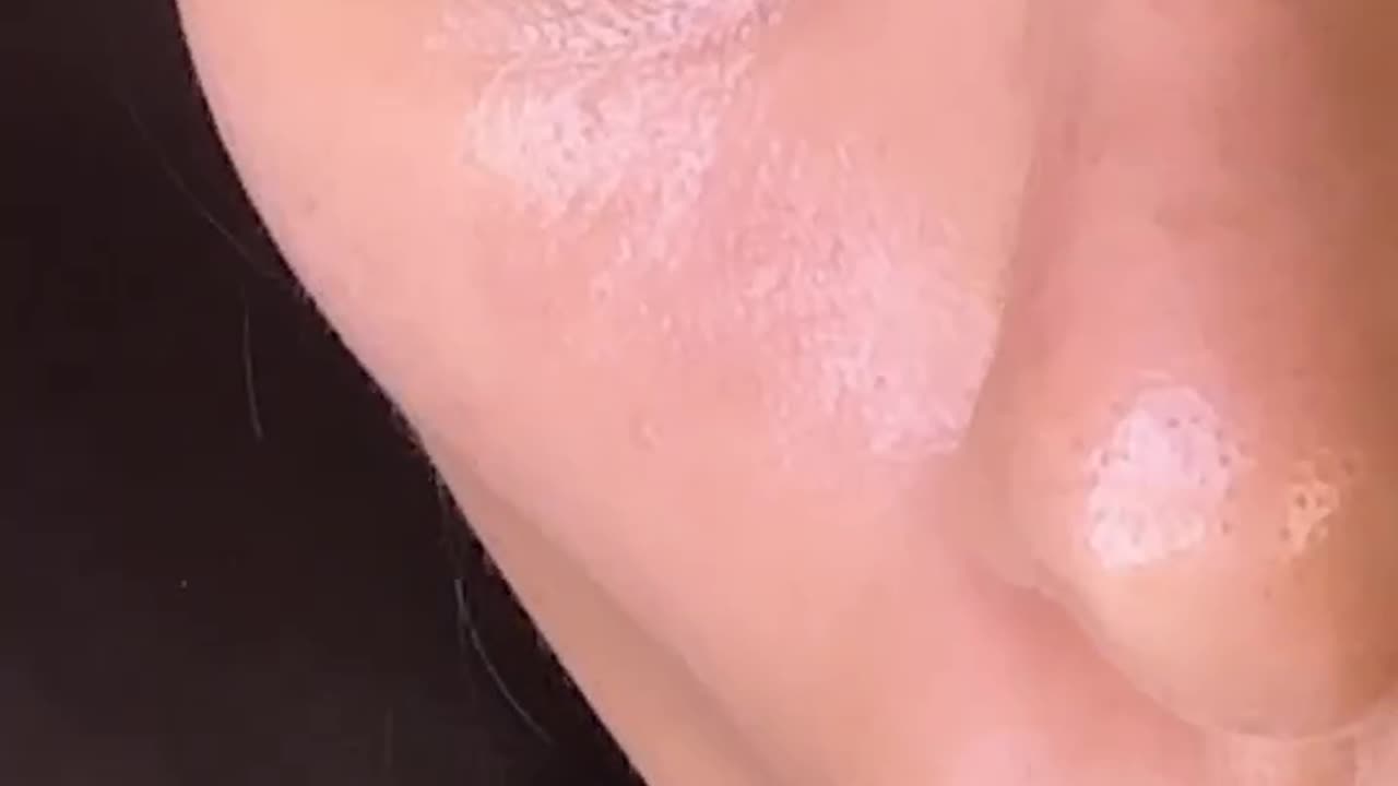 Mia khalifa closeup shot