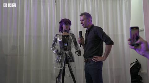 Can a robot AI hold a real conversation?