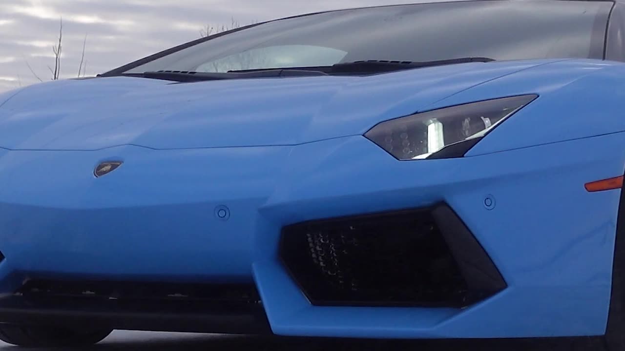 Lamborghini Aventador Winter Edition