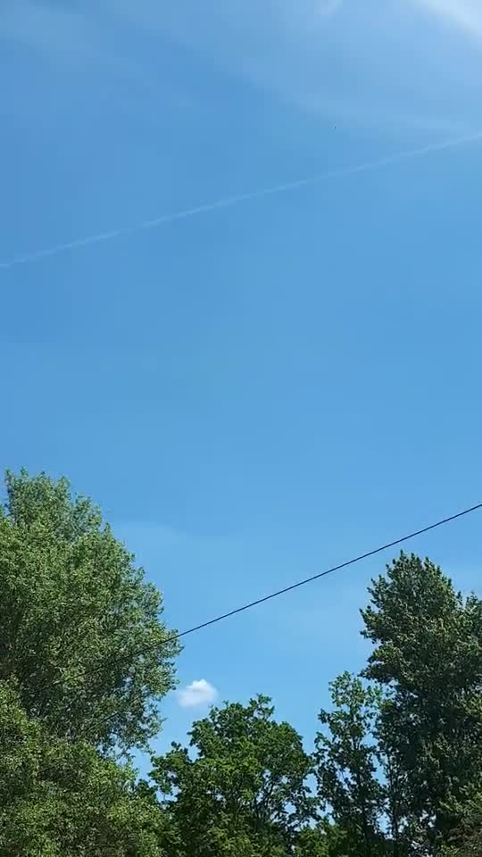 Himmel in Berlin am 18. Mai 2022 so 15:30 Uhr