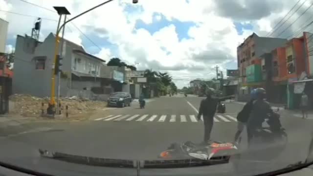 Dash Cam "The accident that was caught on my dash cam"