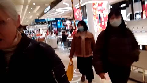 Passeggiando tra i negozi di Jiedaokou Street