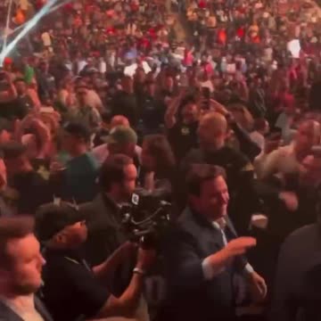 DeSantis given a champion prize fighter’s welcome at UFC last night.