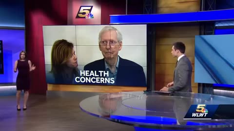 Doctors react after Sen. Mitch McConnell appears to freeze during media briefing