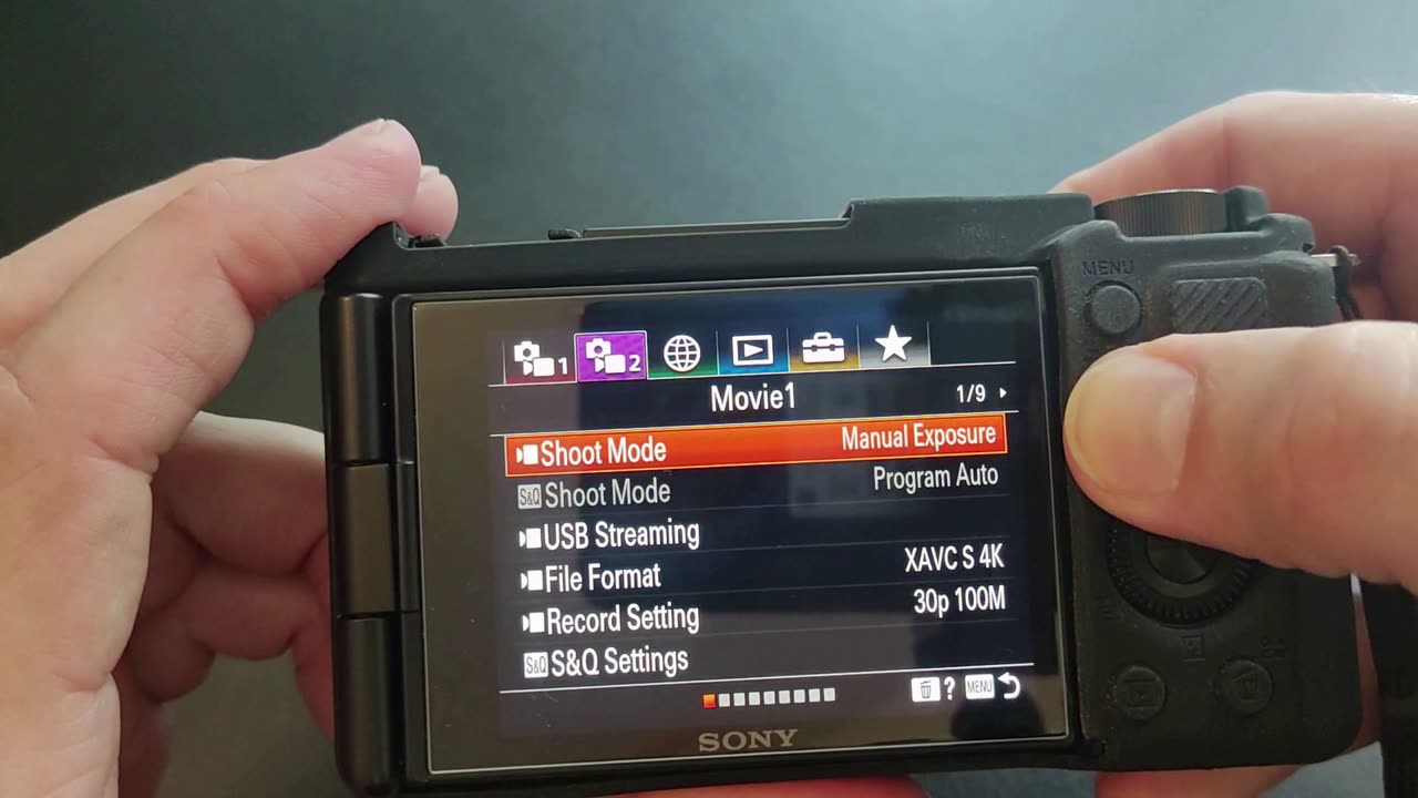 Sony ZV-E10 - Menu items missing