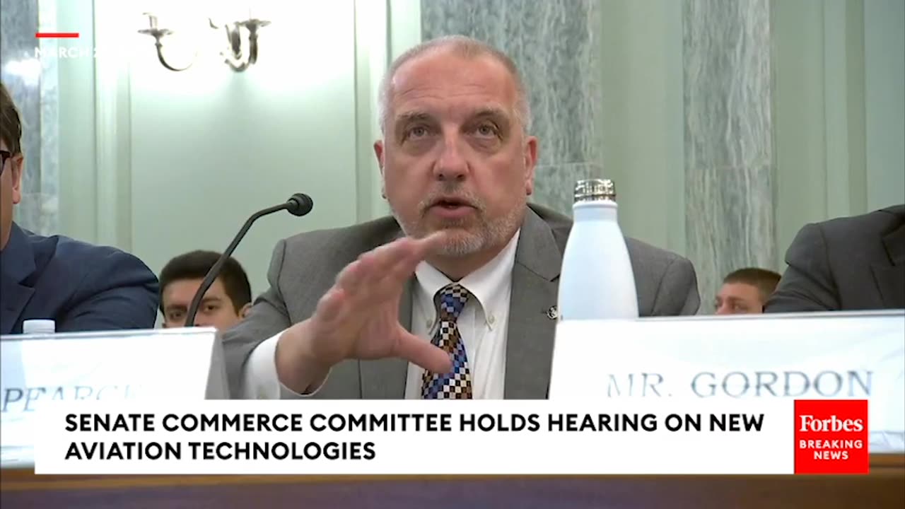 'Make Sure We're On The Cutting Edge Of Aerospace Manufacturing'- Cantwell Seeks Composites Rules
