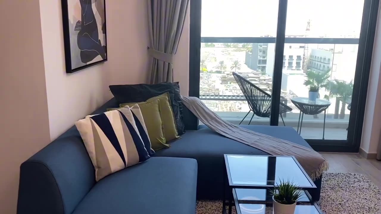 Dubai Apartment Hunting Vlog: Overcoming Challenges to Find My New Home