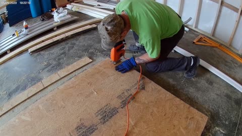 Ceiling osb going up!