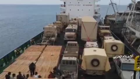 Houthi forces released videos of sieging a saudi ship