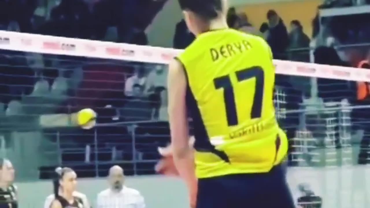 best_shot_women_volleyball_queen_Zahra_gunes