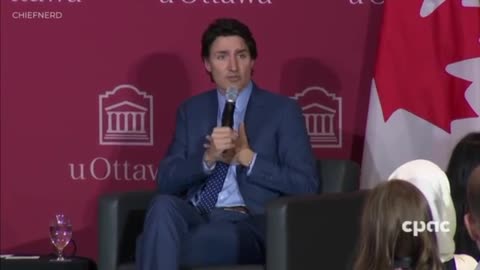 🇨🇦 Scumbag Trudeau saying he never forced anyone to get the jab.