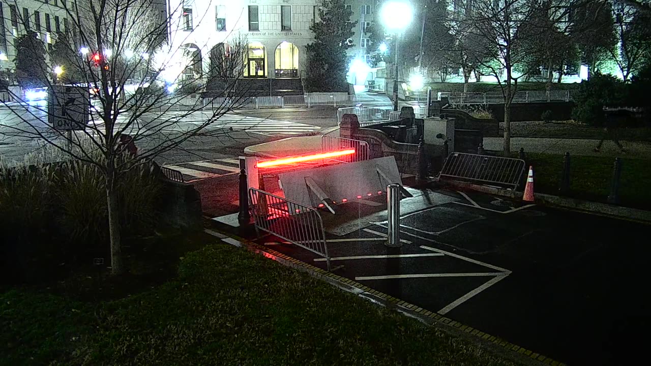 0605USCG00NEDriveExit_2021-01-05_18h15min14s047ms.mp4