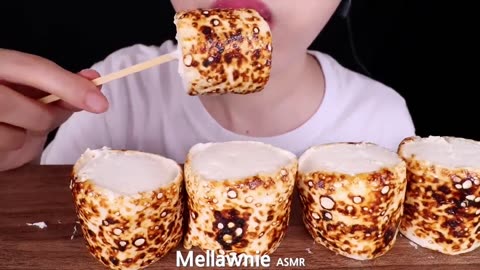 ASMR PEEL OFF ROASTED MARSHMALLOWS 요즘 유행하는 구운 대왕 마시멜로 COOKING & EATING SOUNDS MUKBANG 디저트 먹방