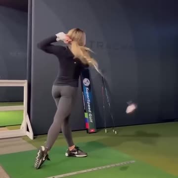 17 years old, Lexi Booras, drives off the deck #golf #driver #fullsend #swing #practice #training