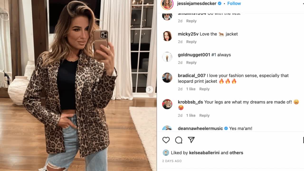 Jessie James Decker Flaunts Tiny Waist In Fashion Show