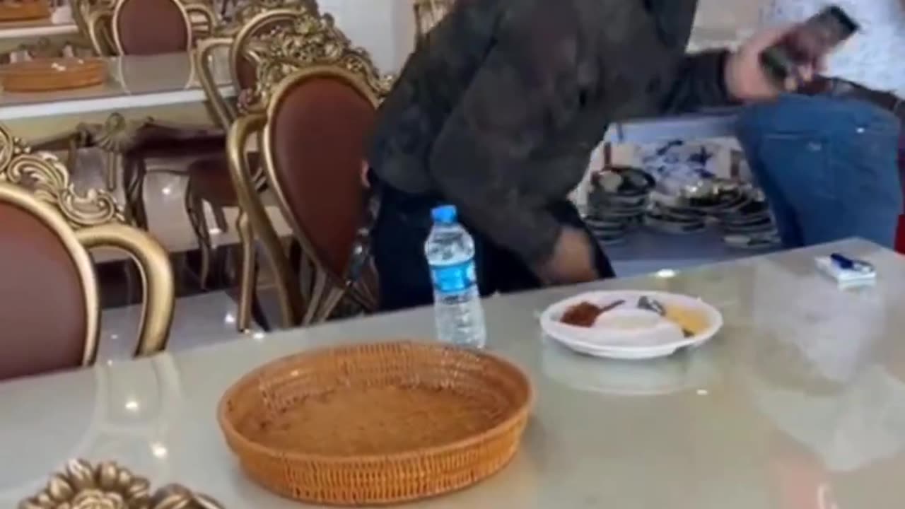 Epic Food Drop Prank: Waiter's Hilarious Surprise!