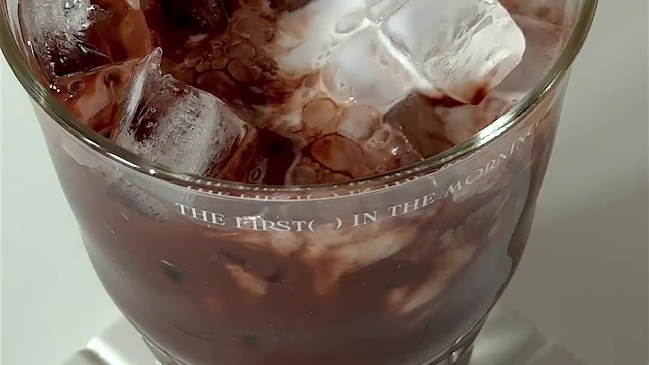 Thai ice cocoa rich juice