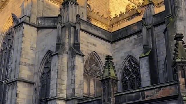 Edinburgh has an ancient, mysterious and romantic atmosphere