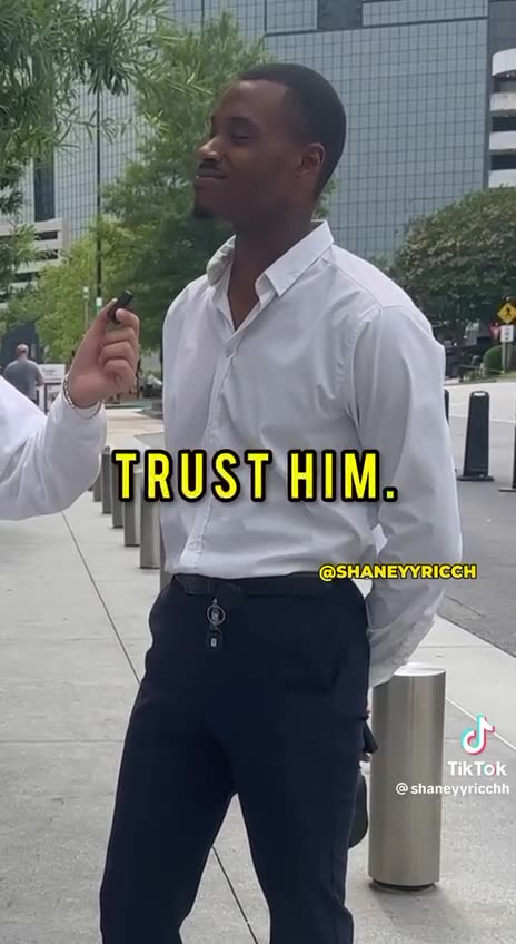 Oh my people would rather move to Russia than vote for Joe Biden! 🤣