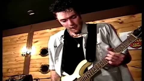 THE 4TH CLASS MALES - Live at Canucksters