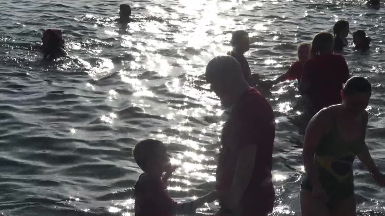 Devils Point Christmas Swimmers Ocean City Plymouth 2019