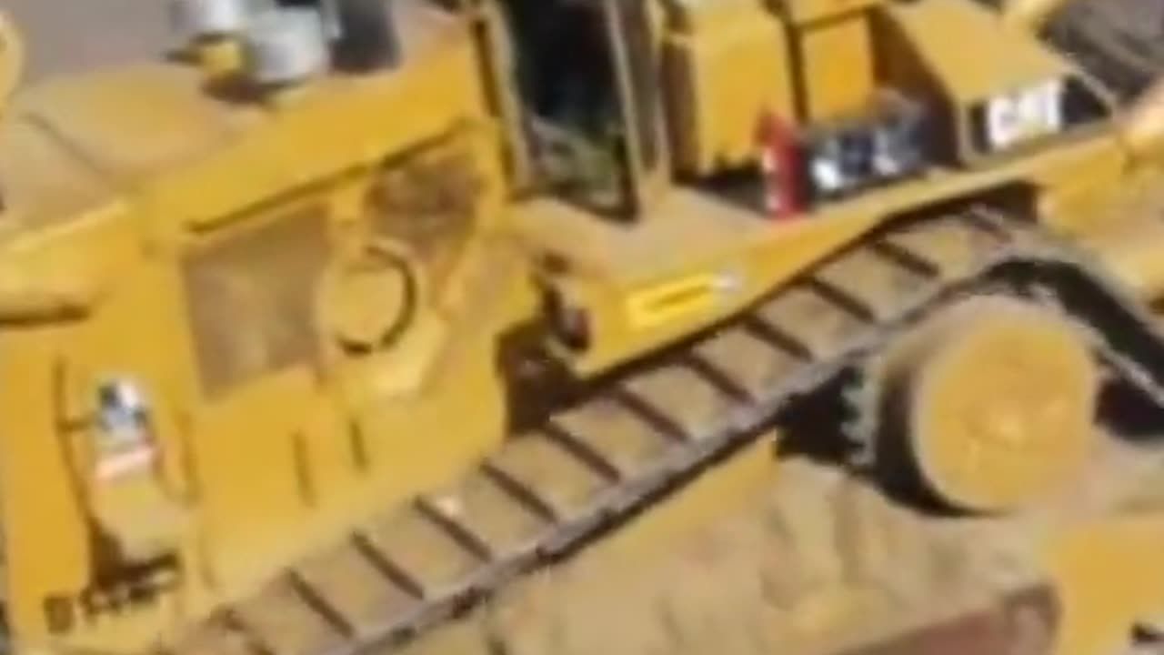 #cat#caterpillar#buldozer#johndeere#bobcat#machine (116)