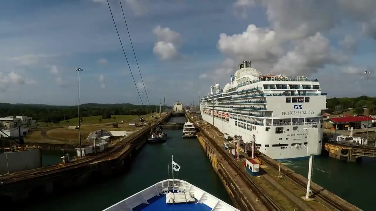 Panama Canal - Full Transit Time Lapse