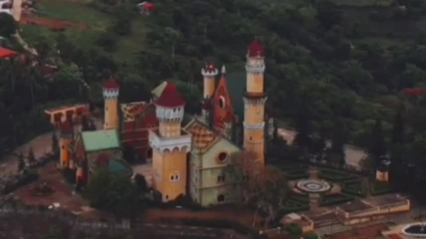 Abandoned Disney world in Philippines (fantasy eorld)