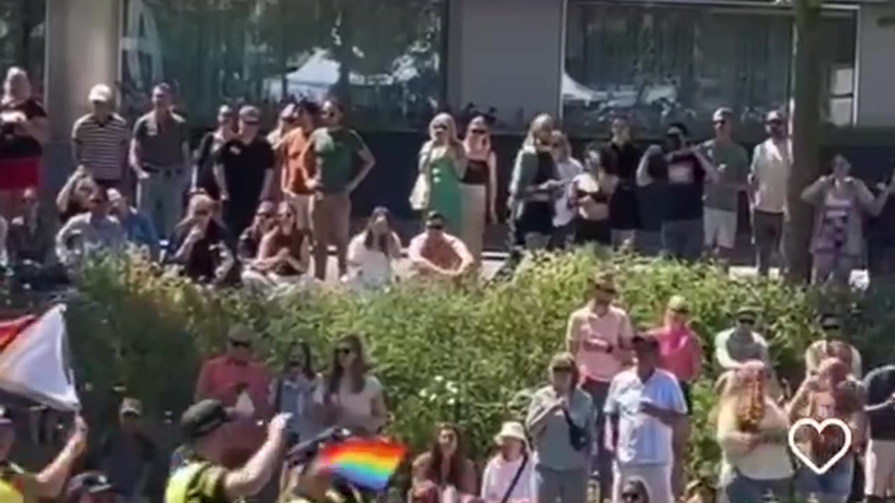 Meanwhile in the Talmudic Globohomo Weimar Republic of Utrecht in the Netherlands.