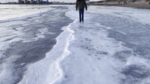 Frozen Beach in Sweden ! And Sunset