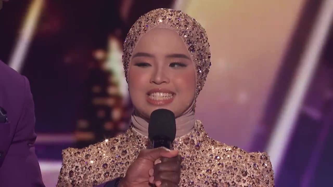 Putri Ariani STUNS with "I Still Haven't Found What I'm Looking For" by U2 | Qualifiers | AGT 2023