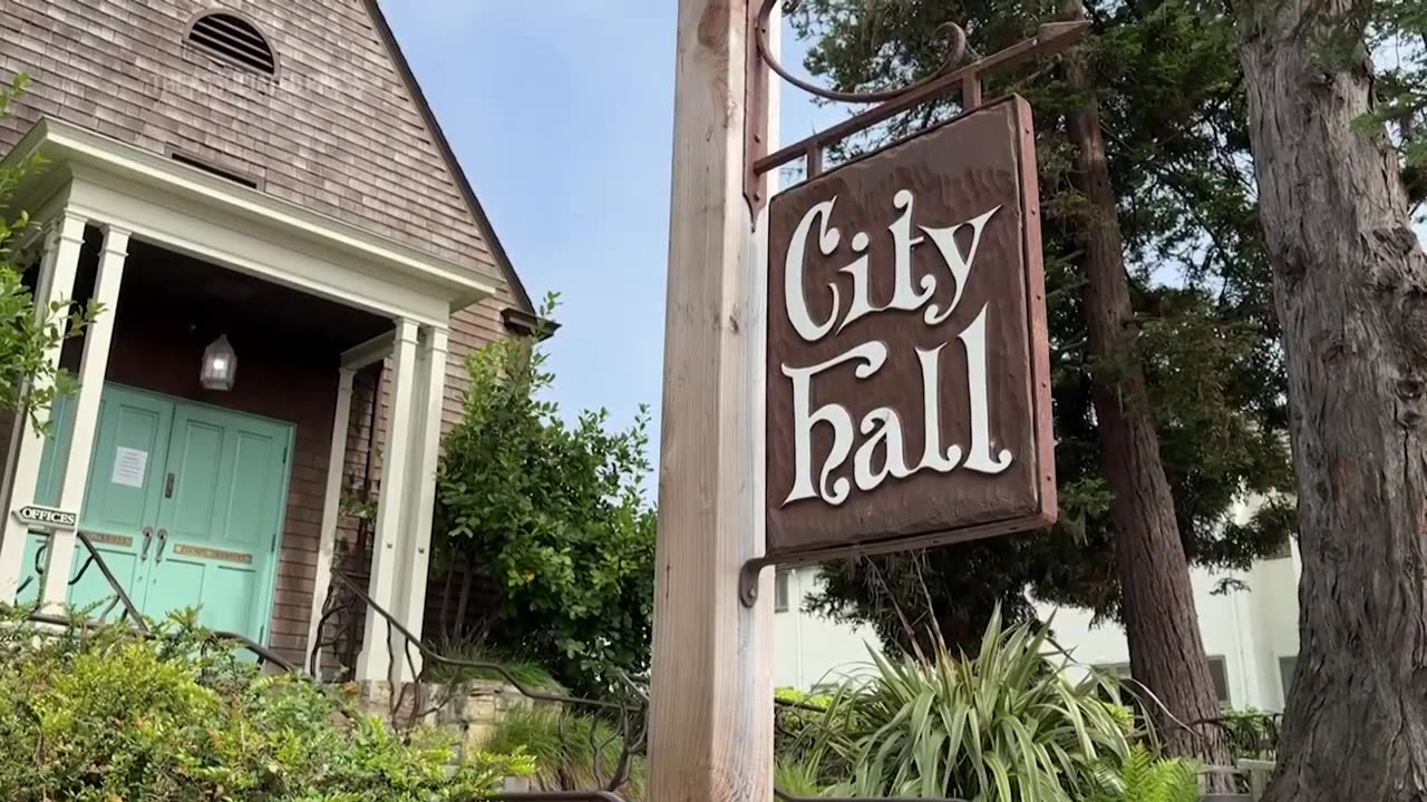 California town with no addresses since 1916 votes to issue street numbers.mp4