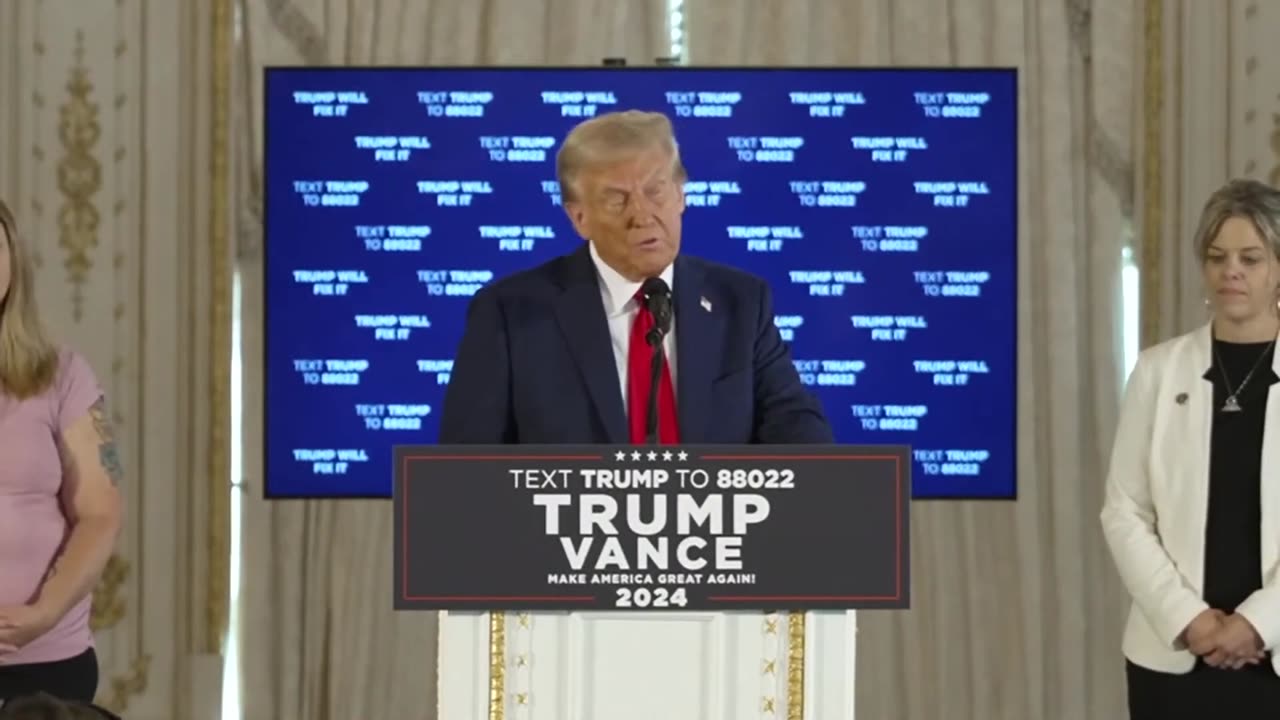 Donald Trump hosts surprise press conference in Florida