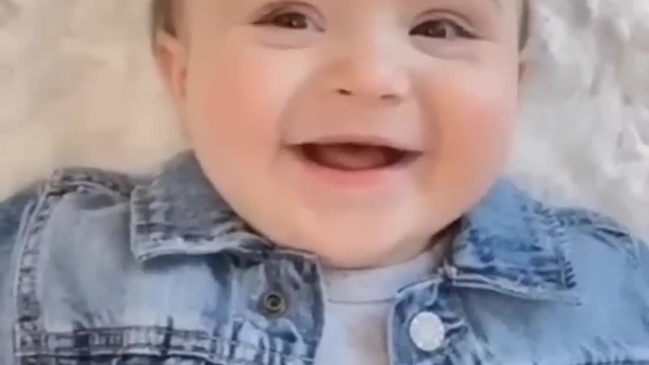 #laugh #cute #happy #cutebabies #trending #babyfashionista #babyvideos #baby #cutebabystyle