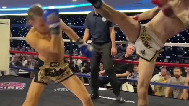 Muay Thai Kick Ass #muaythai #mma #siamboxing