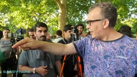 MUSLIMS GETS NO GROUND TO STAND. BUT KEEPS HACKLING.