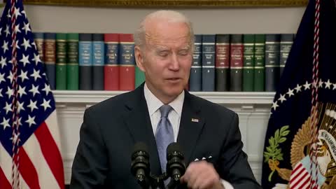 Dementia Joe Talks Travel Mask Mandates After Being Asked About Border Policy