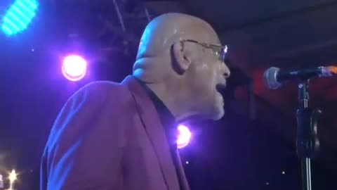 Phil Perry The Best of Me It Might Be You Live