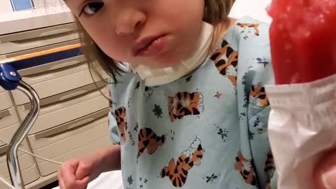 Hilarious! Special needs girl has popsicle for the 1st time in the ER