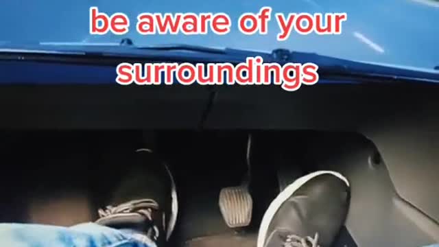 It's complicated to turn right.