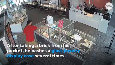 Man fails to break into jewelry display case with brick