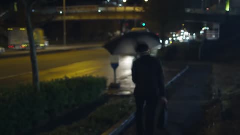 Gatebox launches amazing holographic assistant AI girlfriend