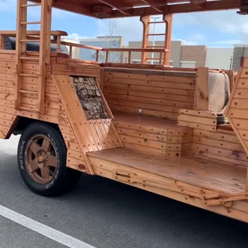 WOOD YOU LOOK AT THAT