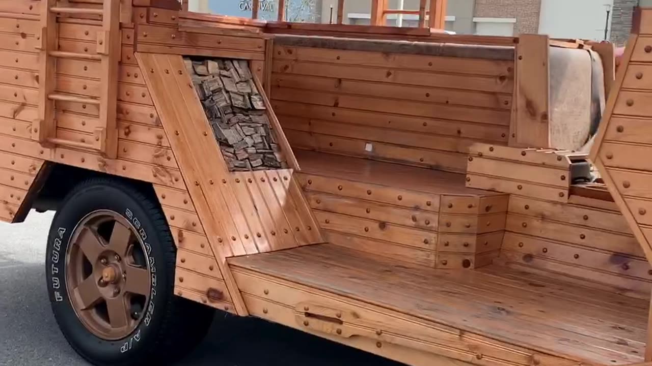 WOOD YOU LOOK AT THAT