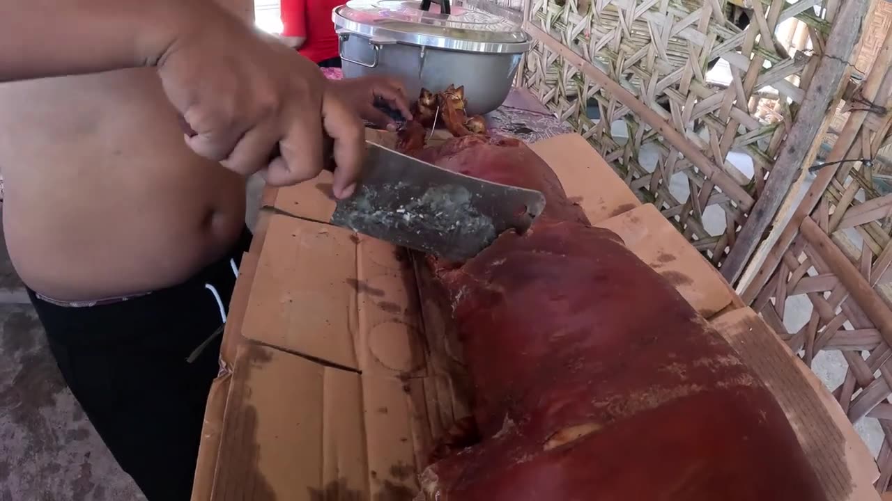 Lechon at the Beach: Bringing the Beach Vibes to Your Plate