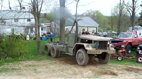 Such an powerfull truck to pull out the stump of tree from ground