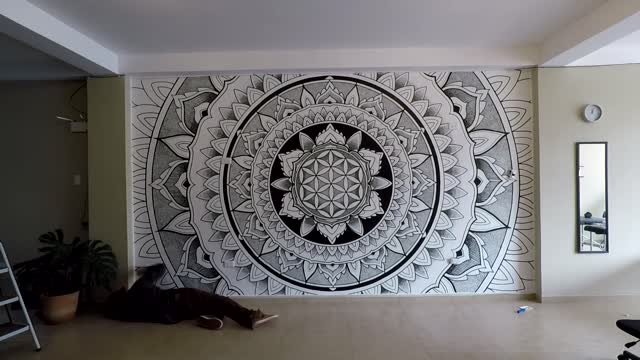 Mesmerizing Mandala Creation Time-Lapse