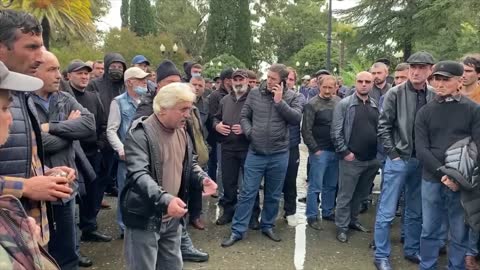 Митинг в Сухуми 4 октября 2021 год